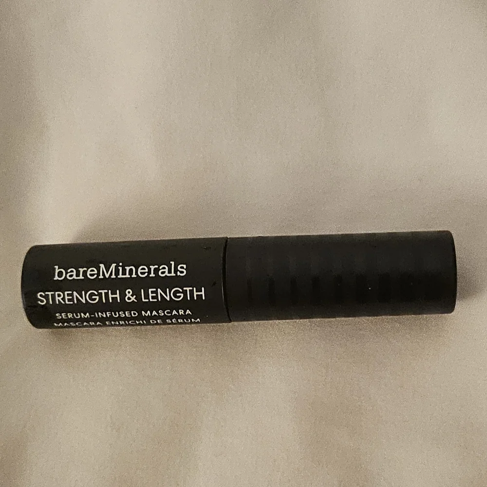 bareMinerals Strength & Length Mascara (mini)